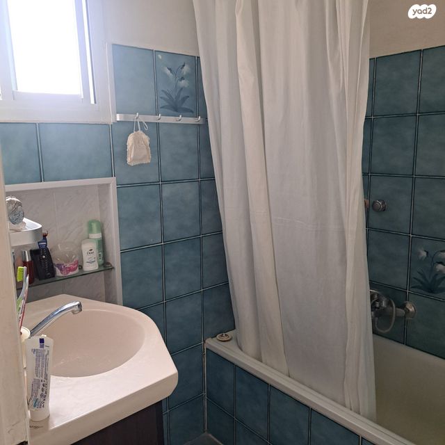 דירה, זלמן שניאור 41, קרית נורדאו, נתניה