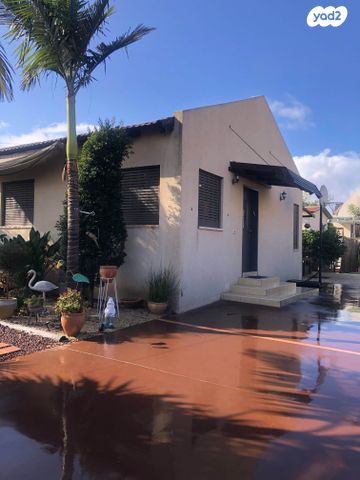 בית פרטי/ קוטג', כנפי הנשרים 18, אליכין, אליכין