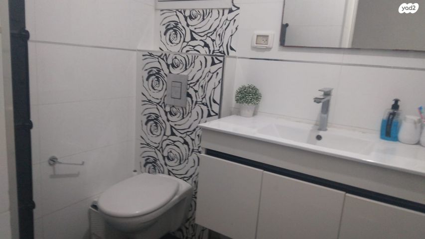 דירה, הרב יצחק נסים 104, נווה ים, אשקלון