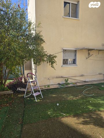 דירת גן, יוסף חיים 3, בן גוריון, שדרות