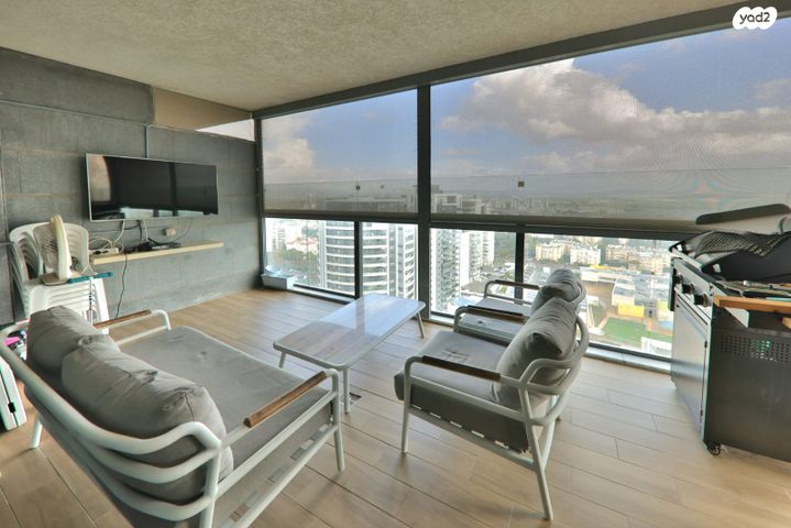 דירה, עפרה חזה 4, משכנות האומנים, קרית מוצקין