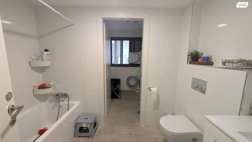 דירה, נעמי שמר 7, גלי ים, קרית ים