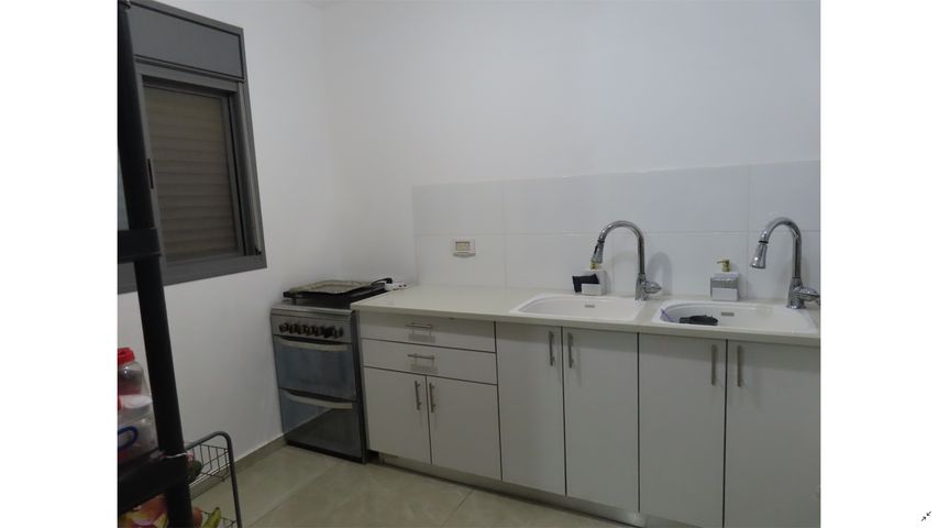 גג/ פנטהאוז, הגאון מוילנה 12, עמנואל, עמנואל