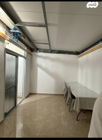 דירה, פנחס אפשטיין 6, הר שלום, בני ברק