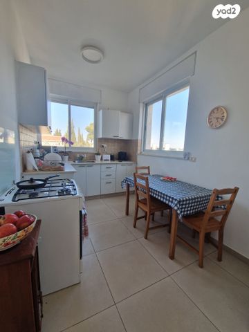 דירה, בית הכרם 23, בית הכרם, רמת בית הכרם, ירושלים