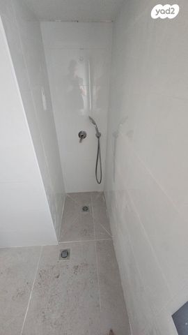 דירה, ארלוזורוב 73, עצמאות יוספטל, בת ים