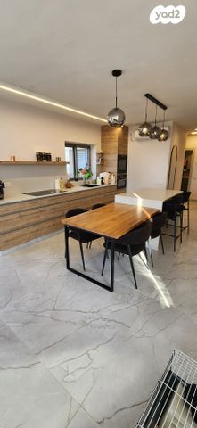 דירה, הארבעה 49, פסגת זאב, ירושלים