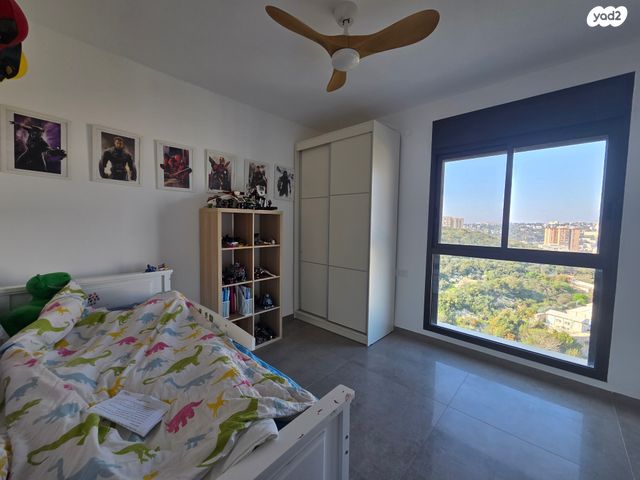 דופלקס, יהורם גאון 7, גבעת זמר, חיפה