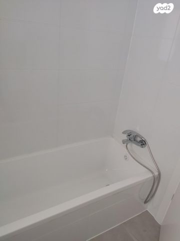 דירה, דרך ארץ 34, עיר היין, אשקלון