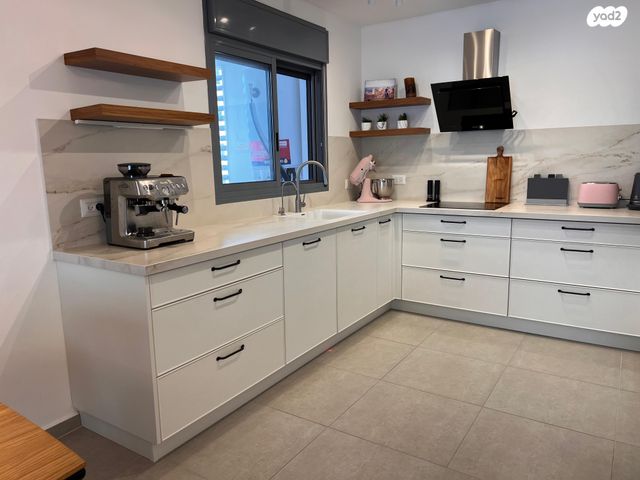 דירה, דרך היער 3, שער הגיא מערב, יקנעם עילית