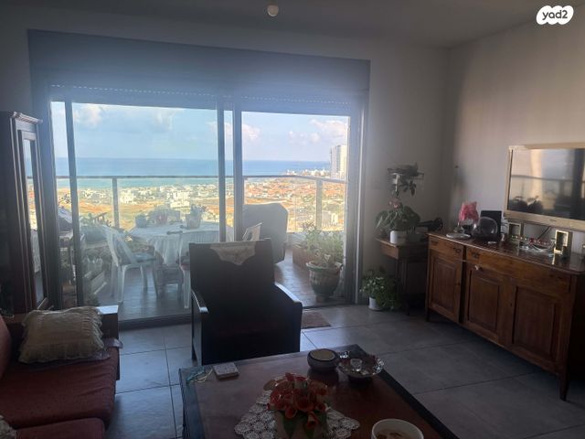 דירה, אדני פז 48, עין הים, חדרה