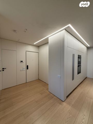 דירה, שער יפו 18, נרקיסים, ראשון לציון