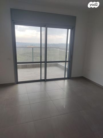 דירה, דרך ארץ 34, עיר היין, אשקלון