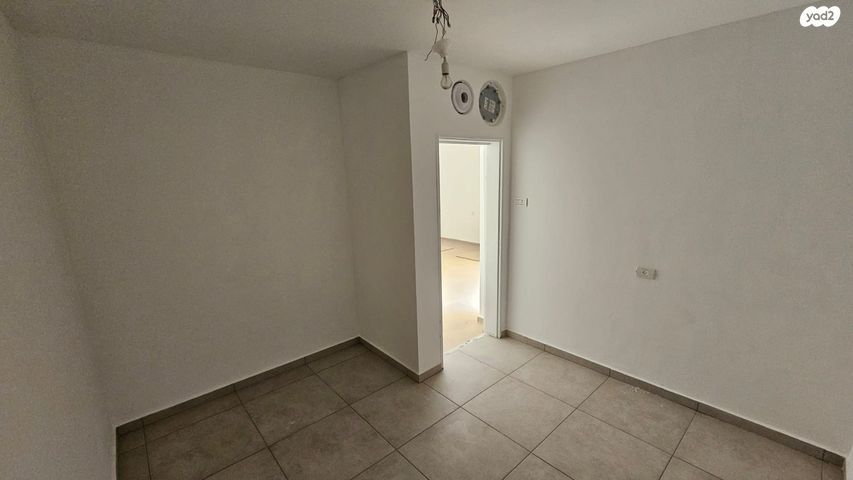 דירה, ארלוזורוב 73, עצמאות יוספטל, בת ים