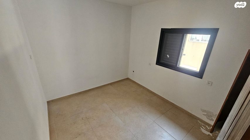 דירה, ארלוזורוב 73, עצמאות יוספטל, בת ים