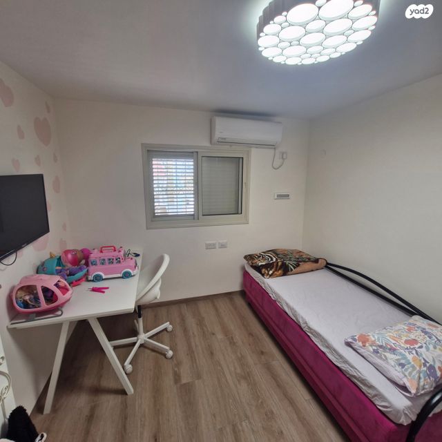 דו משפחתי, המרגנית 24, נוף העמק, יקנעם עילית