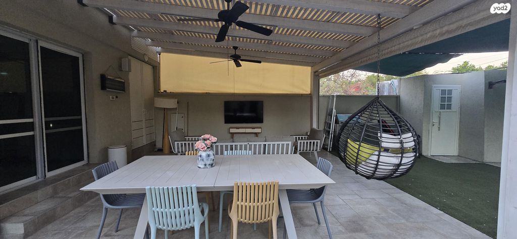 דו משפחתי, הסביון 8, קרית ההגנה, רחובות