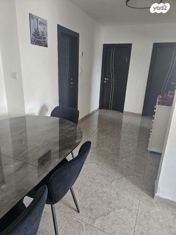 דירה, עדעד 42, נאות בגין, לב יבנה, יבנה