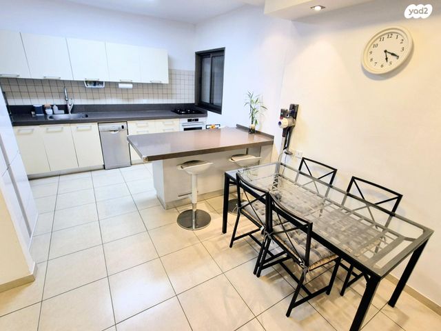 דירה, משה סנה 45, הדר המושבות החדשה / אם המושבות החדשה, פתח תקווה