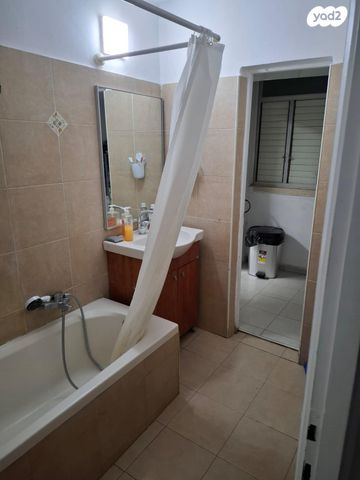 דירה, סמטת לימון 4, אושיות, רחובות