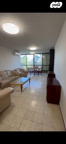 שדרות לוי אשכול 2