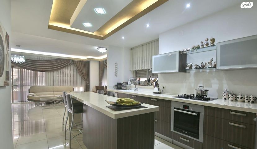 הרב הרצוג 16