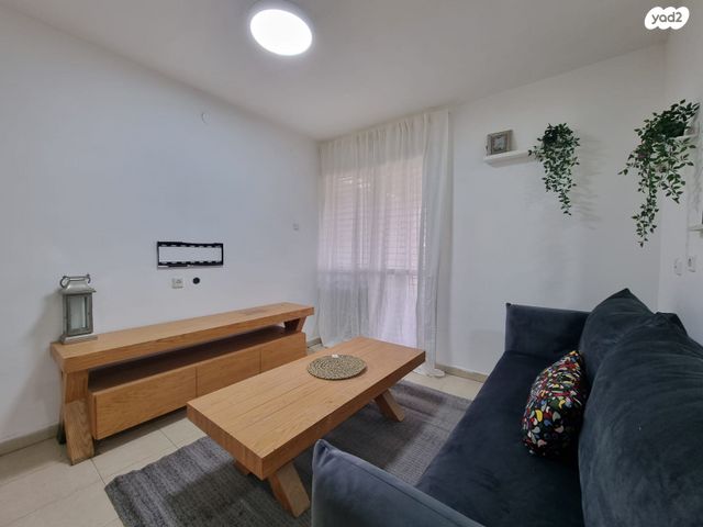 גוש עציון 97