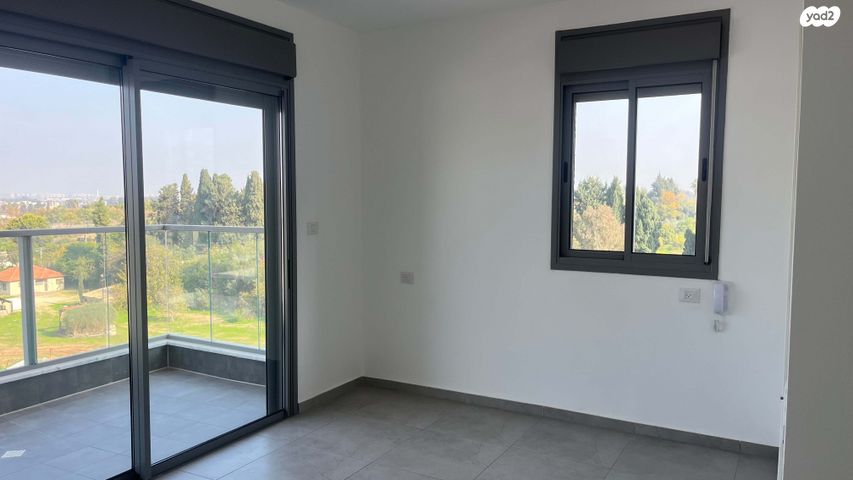 דירה, לאה גולדברג 1, תלמי מנשה, באר יעקב