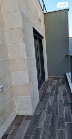 דירה, מניה שוחט 11, רמז, מערב ותיק, ראשון לציון