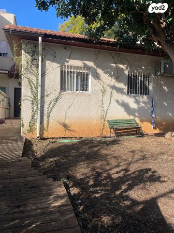 בית פרטי/ קוטג', נוף הרים 14, צור יגאל, כוכב יאיר / צור יגאל