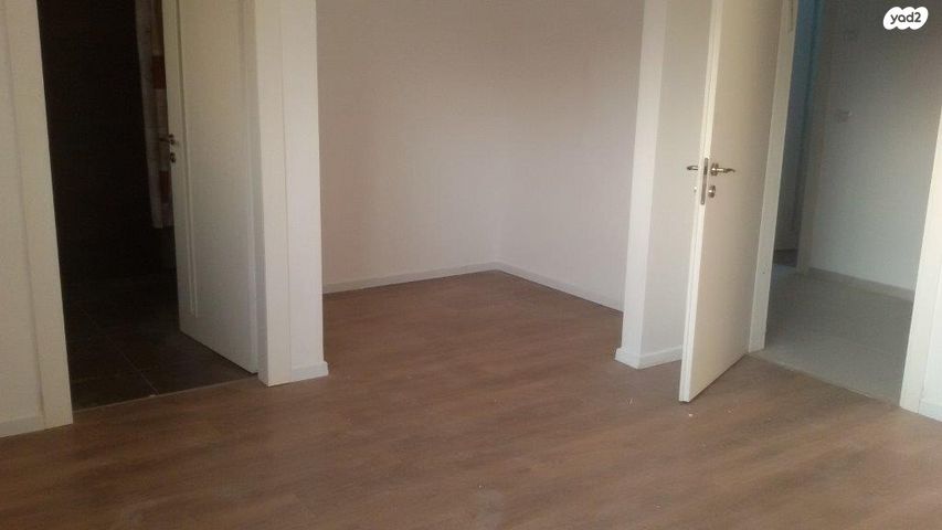 בית פרטי/ קוטג', האקליפטוס 7, רמות השבים, רמות השבים