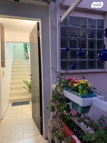 דירה, התאנה 122, שכונה ותיקה - מרכז העיר, מעלות תרשיחא