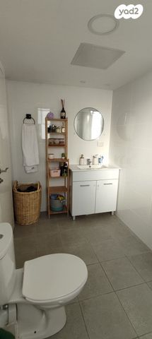 דירה, שיר השירים 30, גן יבנה מערב, גן יבנה