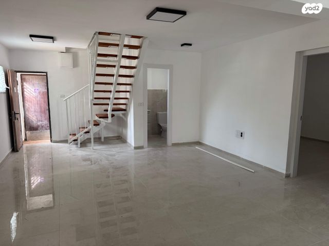 דופלקס, בבל 18, נווה אביב, עכו