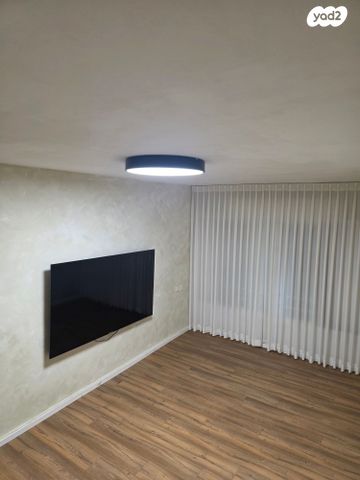 דירה, שדרות וייצמן 6, וייצמן, קרית מלאכי