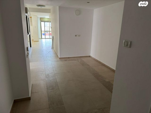 שדרות הציונות 76