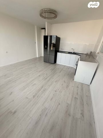 החשמונאים 30