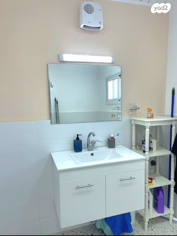 יחידת דיור, תדהר 12, קדמה, קצרין