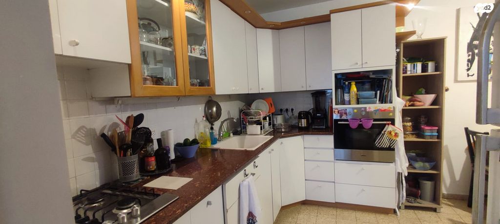 מונטיפיורי 21