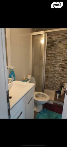 דירה, קריניצי 5, שכונת יהלום, מרכז העיר ב, רמת גן