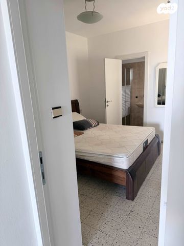 גג/ פנטהאוז, בן גוריון 68, נווה ישראל, הרצליה