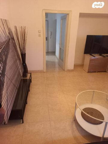 שלומציון המלכה 73