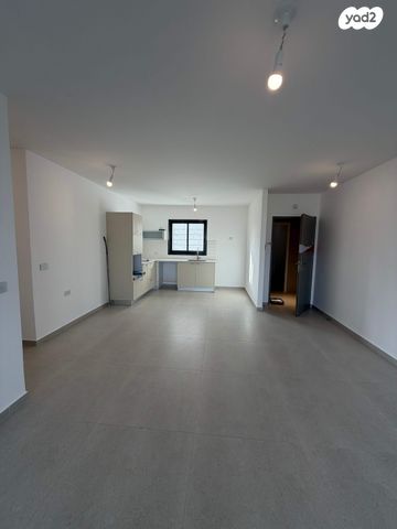 דירה, הגפן 1, כרמי הנדיב, אחוזת רוטנר, קרית מלאכי