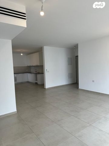 דירה, הרב שלום שבזי 229, פסגות אפק, ראש העין