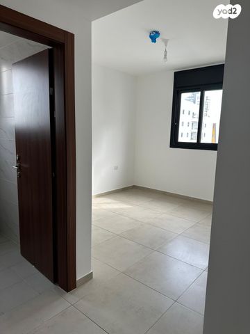 דירה, הרב שלום שבזי 229, פסגות אפק, ראש העין