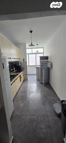 דירה, הרצל 33, רמב"ם, ראשון לציון