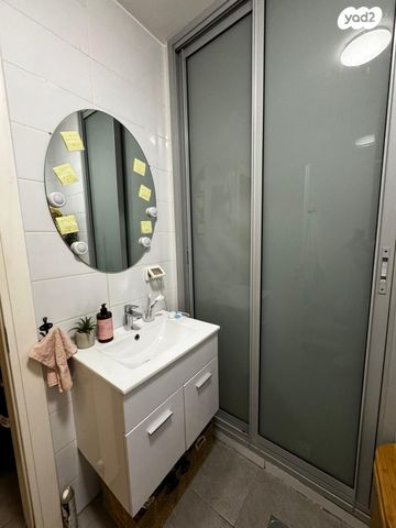 מרתף/ פרטר, עיר שמש 15, גני צהלה, רמות צהלה, תל אביב יפו