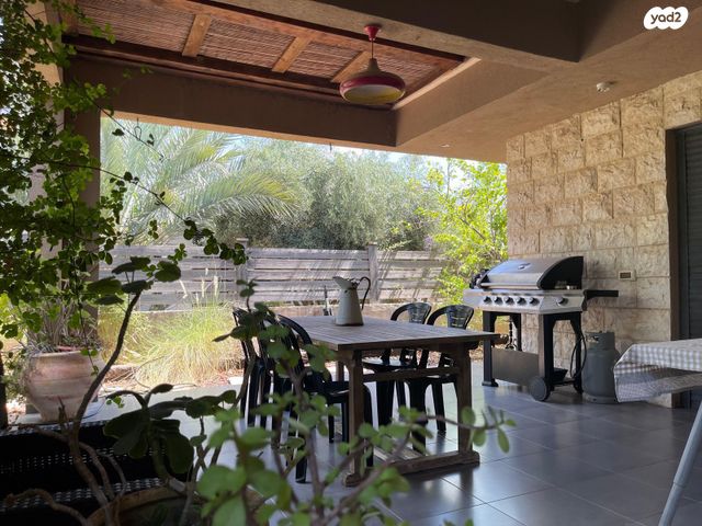 בית פרטי/ קוטג', הפרחים 1, בית השיטה, בית השיטה