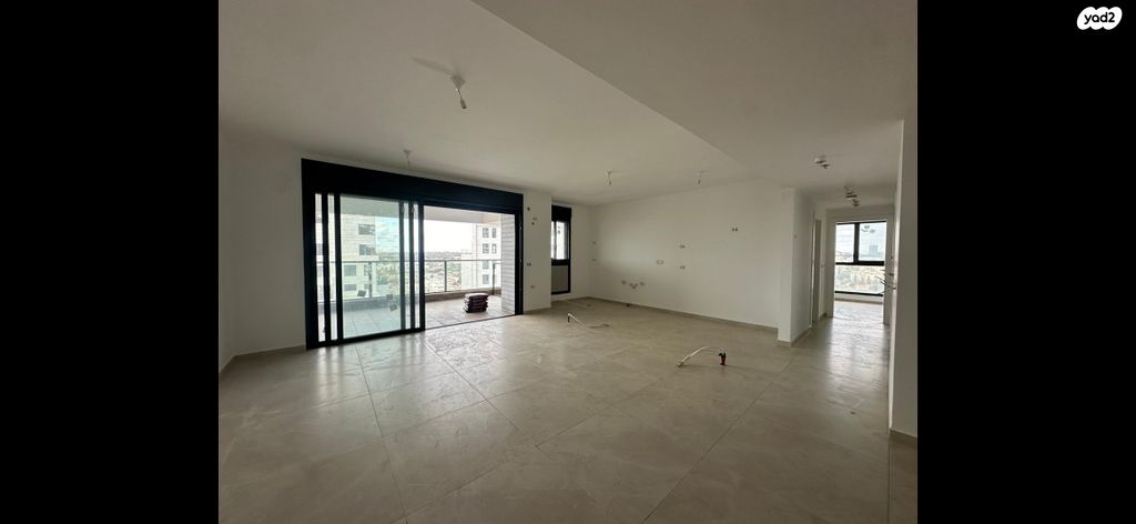 דירה, יונה וולך 7, גרין פארק החדשה, הוד השרון