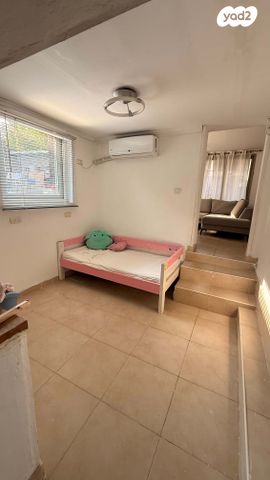 יחידת דיור, האלון 70, אורנית, אורנית